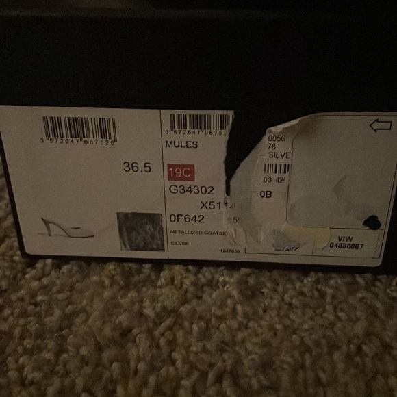 CHANEL 36.5 Silver Mules. Metallized GoatSkin - Picture 6 of 6